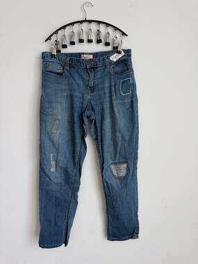 Sofia Women's Distressed Denim Patchwork Ankle Jeans Size 18W